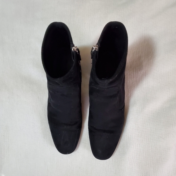 ❌SOLD❌Zara Black Booties - Picture 4 of 6